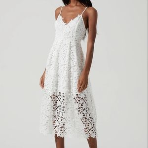 ASTR the label lace A line midi dress size XS